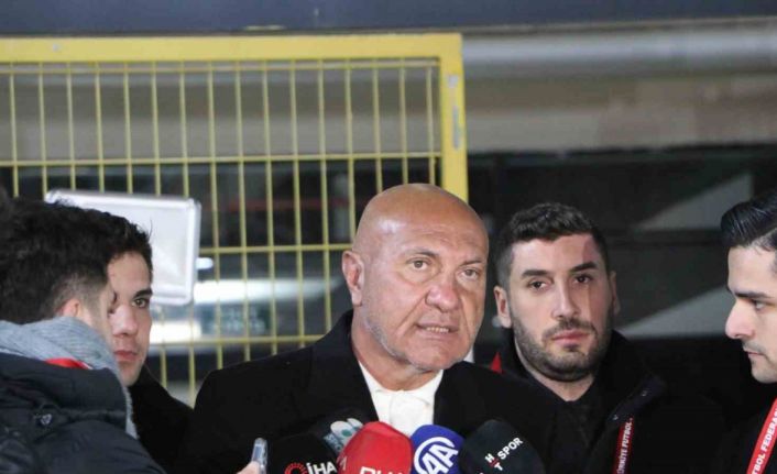 Yüksel Yıldırım: "Kaleci İrfan Can Eğribayat transferi için Fenerbahçe ile anlaştık"