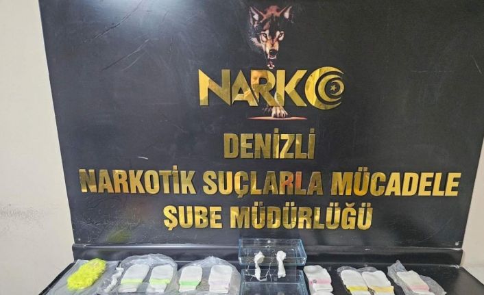 Zehir tacirleri 2.3 kilo uyuşturucuyu lif ve pamuklara emdirerek satmaya çalıştı