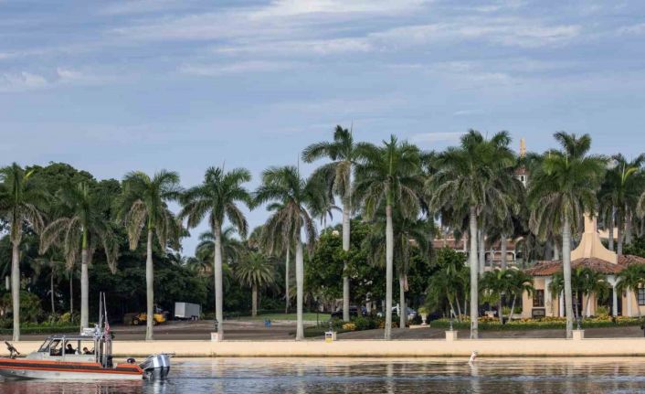 ABD Gizli Servisi Trump’ın konutuna izinsiz girmeye çalışan kişiyi vurarak öldürdü