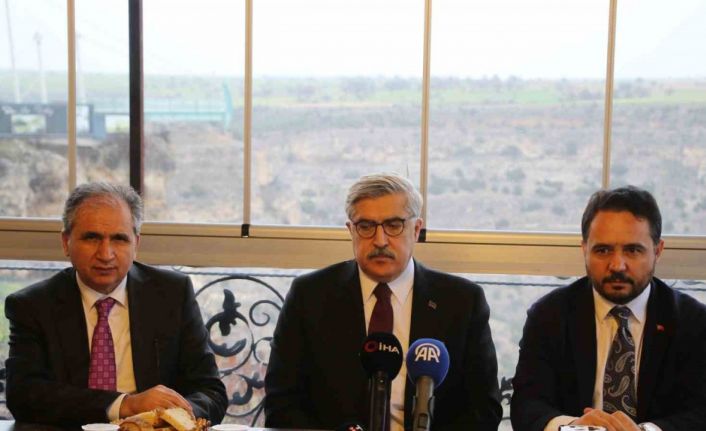 AK Parti Genel Başkan Yardımcısı Yayman: "Türkiye yüzyılında en önemli şehirlerden bir tanesi inşallah Uşak olacak"