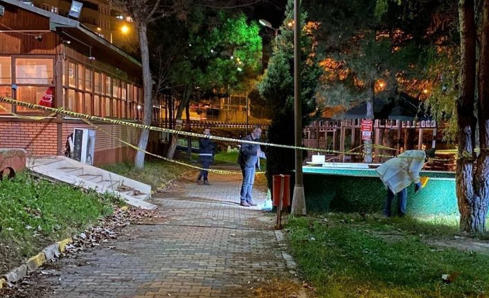 "Aldatma" iddiası ile eşini öldürmüştü: "Protokol imzalamalarını beklerken cinayet yaşandı"