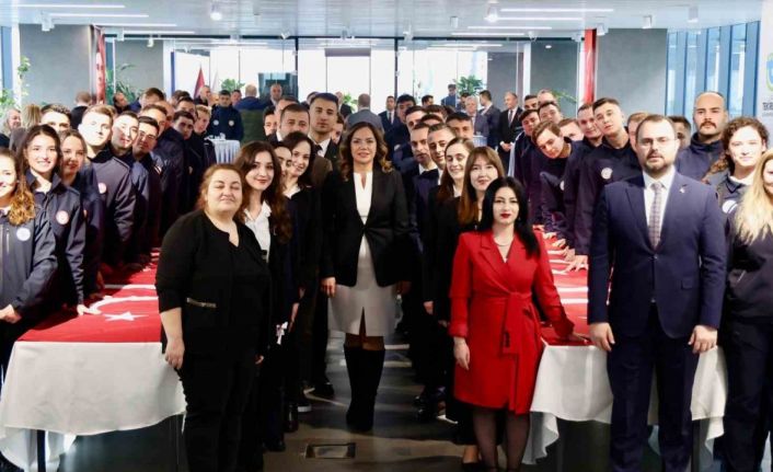 Asli devlet memuru ataması yapılan 56 personel için yemin töreni