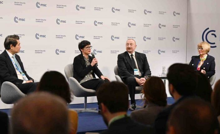 Azerbaycan Cumhurbaşkanı Aliyev: "Azerbaycan, Gürcistan ve Ermenistan üçlü iş birliği yapacak"