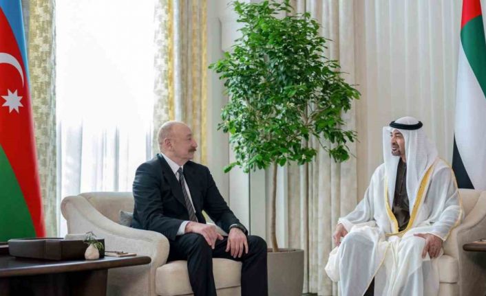 Azerbaycan Cumhurbaşkanı Aliyev, BAE Devlet Başkanı Nahyan ile bir araya geldi