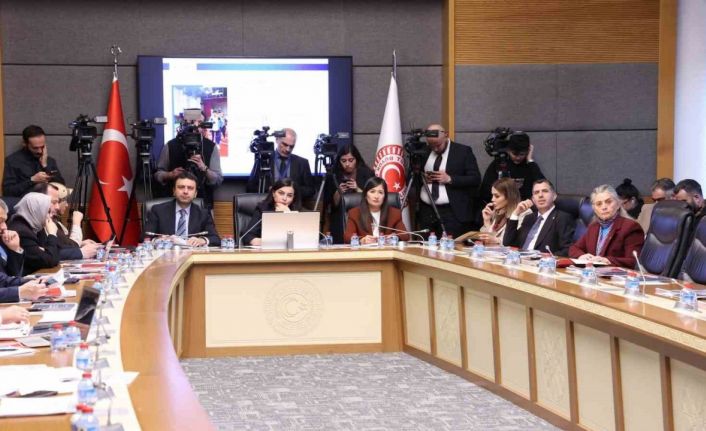 Bakan Bak: "Suça sürüklenen her çocuk, toplumsal hayata kazandırılması gereken bir bireydir"