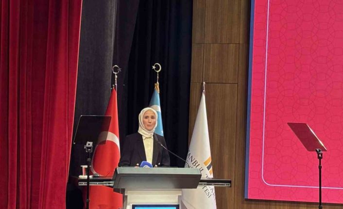 Bakan Göktaş: "Türkiye’de nüfusun kendini yenileme eşiğinin altına inmesi artık yapısal bir mesele olduğunu gösteriyor"