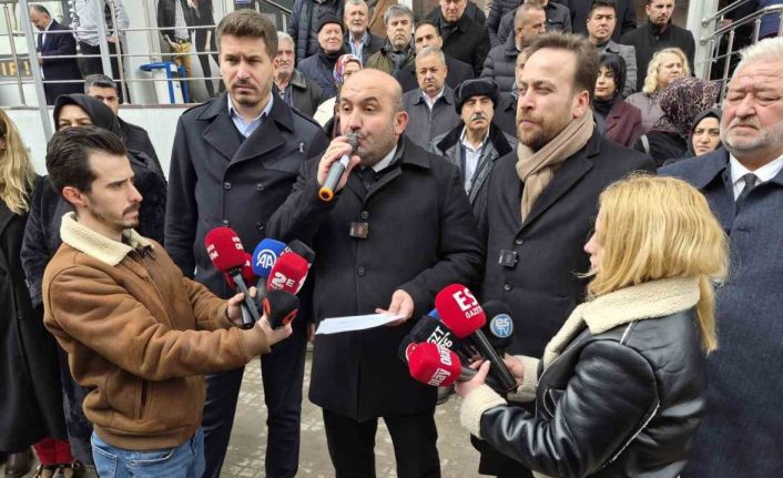 Başkan Albayrak: "Şehirde sel varken, vatandaş evinde elini yıkayacak su bulamadı"