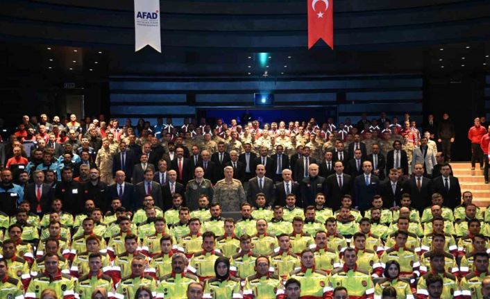 Başkan Altay: "Konya’da afetlere karşı devletimizin elini güçlendirecek bir model oluşturduk"