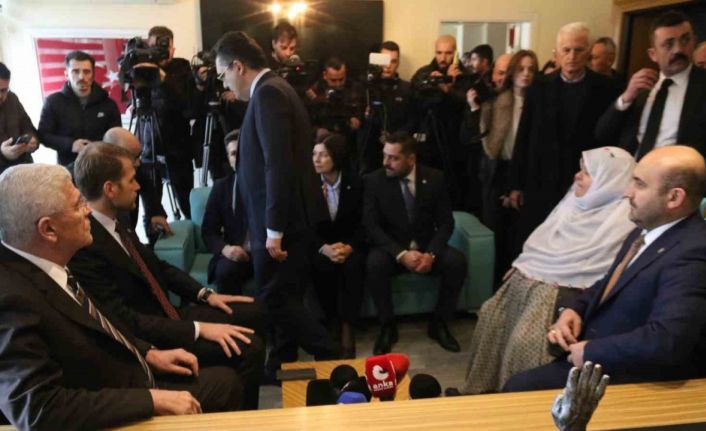 Başkan Güneş’i ziyaret eden İYİ Parti Genel Başkanı Dervişoğlu: "Paylaşımlar ve ifadeler toplumsal birliğimize zarar verdiği kadar geleceğimizde de olumsuz izler bırakıyor"