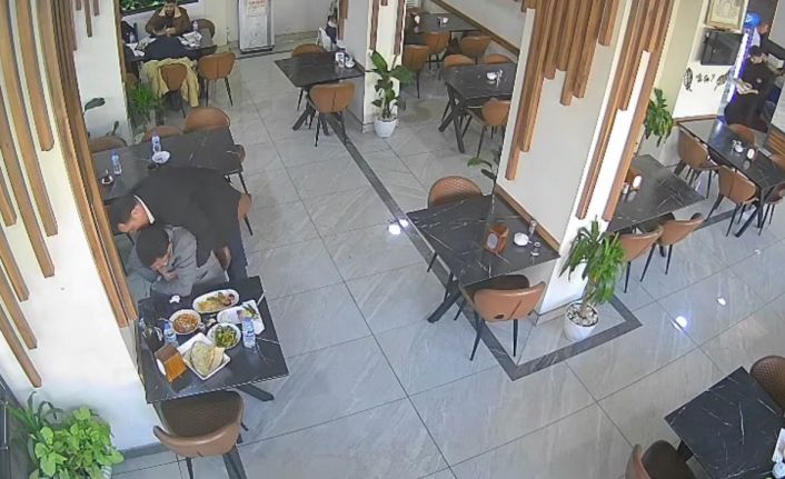 Boğazına kaçan pirinç tanesi canına mal oluyordu: O anları anlattı