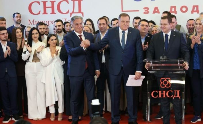 Bosna Hersek’teki Sırp Cumhuriyeti entitesinde yenilenen başkanlık seçimini ayrılıkçı lider tarafından desteklenen aday kazandı