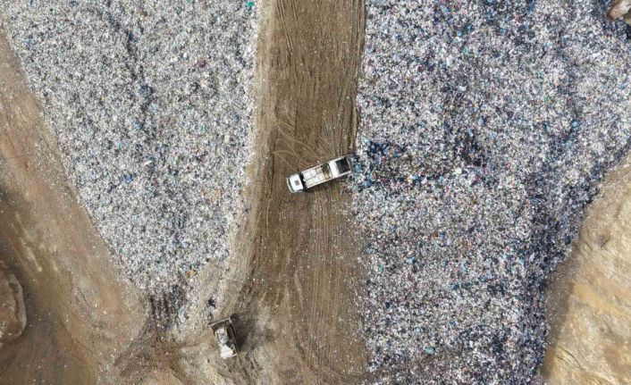 Çöpten gelen enerji: Bu tesiste yılda 5 milyon kilovat elektrik üretiliyor