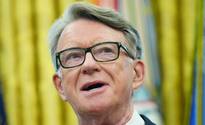 Devlet sırlarını Epstein ile paylaşmakla suçlanan İngiliz siyasetçi Mandelson, Lordlar Kamarası’ndan ayrılacak