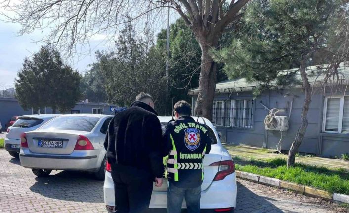 Esenyurt’ta yol verme tartışmasında araçtan inen sürücü ve yolcuya para cezası