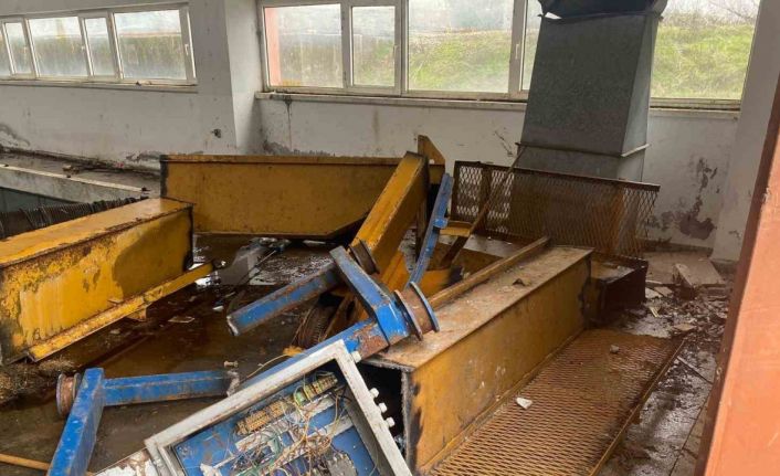 Faal olmayan Su Temin Projesi Tesisine girip 6 milyon liralık malzeme çaldılar