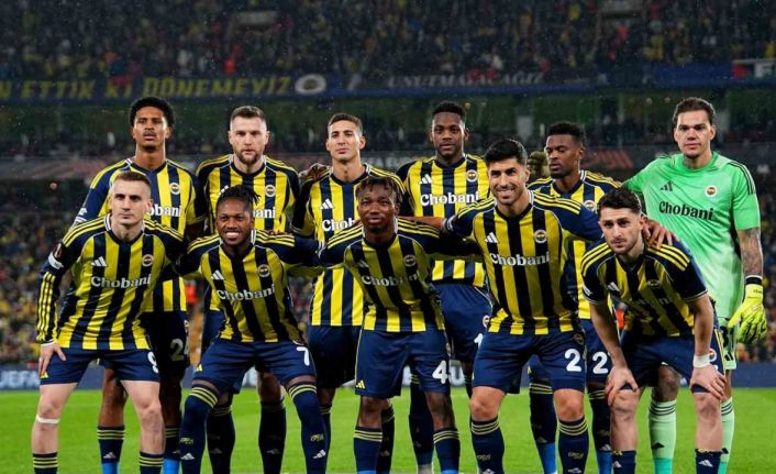Fenerbahçe’nin UEFA listesi belli oldu