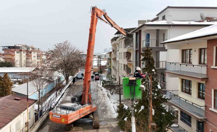 Fırat EDAŞ Malatya’da deprem sonrası enerji altyapısına 3,5 milyar TL yatırım yaptı