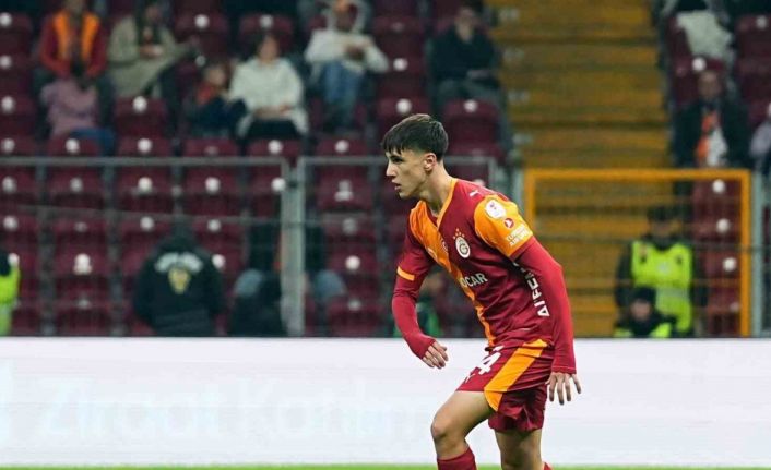Galatasaray’da Furkan Koçak ile Yusuf Dağhan Kahraman ilk kez A takımda forma giydi