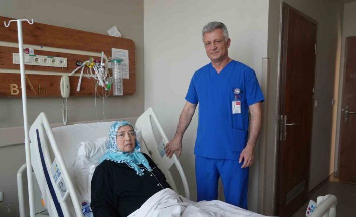 Görenler kilo aldı sandı, karnından 30 santim uzunluğunda 10,5 kiloluk kitle çıktı