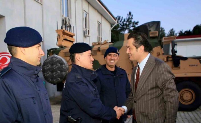 Kaymakam Öztürk, Alanya İlçe Jandarma Komutanlığı’nda görevli personelle iftarda buluştu