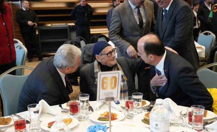 Konya’daki şehit aileleri, gaziler ve gazi yakınları ’Büyük Aile Sofrası’nda buluştu