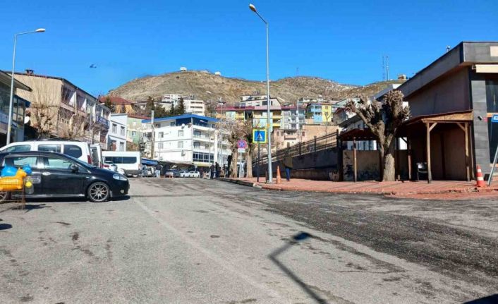 Kulp’ta ağır ve orta hasarlı yapılar için tahliye ve borçlandırma süreci başladı