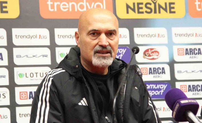 Levent Açıkgöz: "Ligde kalmak adına her maç bizim için çok önemli"