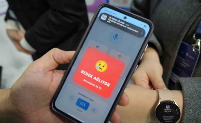 Lise öğrencileri işitme engelli anneler için hayat kolaylaştıran uygulama geliştirdi