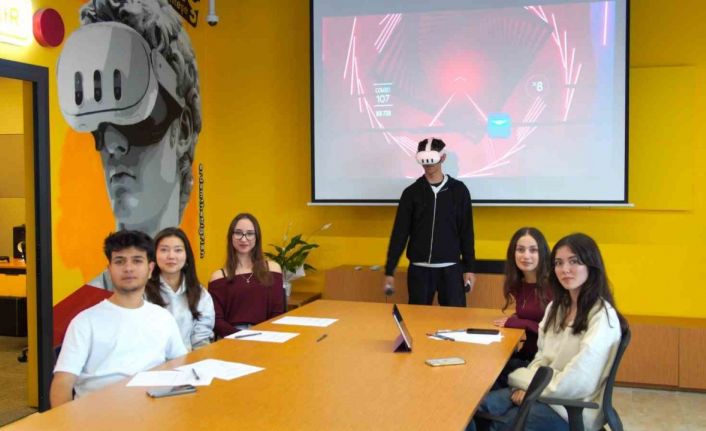 Menteşe Belediyesi Teknoloji ve Gençlik Merkezi’ne gençlerden yoğun ilgi