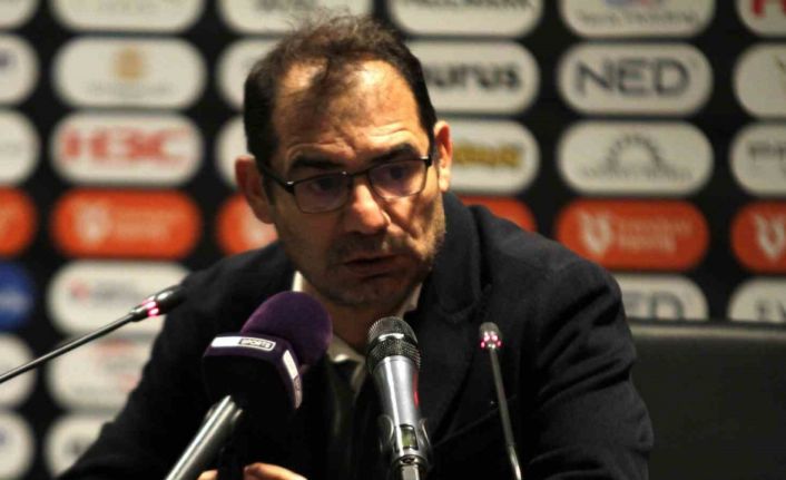 Metin Diyadin: "Çok iyi oynadığımız bir maçtı ama zorunlu değişiklikler berabere bitirdi"