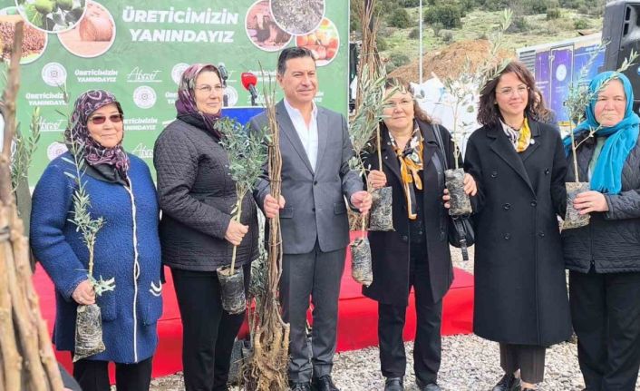 Muğla’da toprak gelecekle buluşuyor: "50 bin fidan üreticiye teslim edildi"