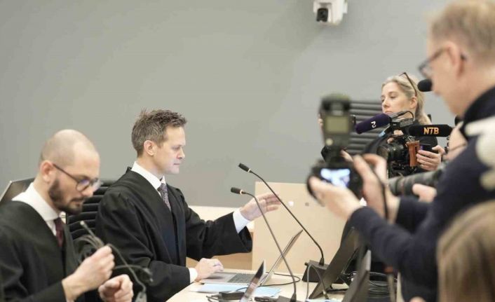 Norveç veliaht prensesinin oğlu Hoiby’in tecavüz dahil farklı suçlamalarla yargılandığı dava başladı