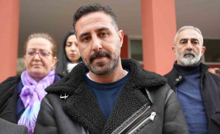 Okul zilindeki ilahi tartışmasında serbest bırakılan veli: "Kabe kıblemizdir, yanlış anlaşıldım"