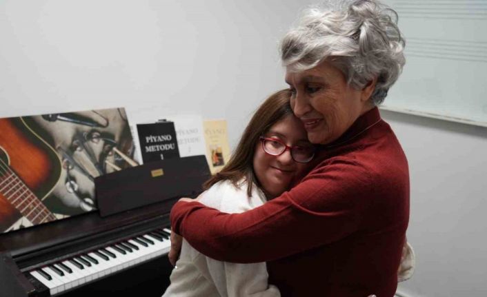 Osmaniye’deki otobüs kazasında ağır yaralanan Ayşegül Bayrak 60 günlük yaşam savaşını kaybetti