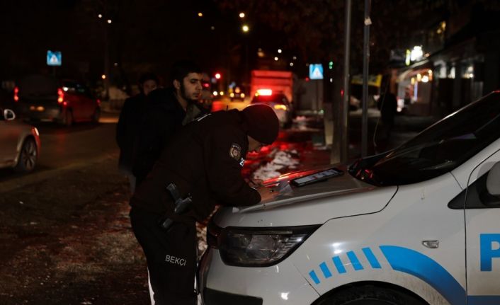 Polisten şok uygulamalara devam