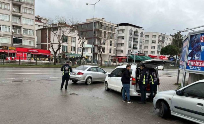 Samsun’da korsan taksi operasyonu: 2 ay men, 53 bin lira ceza