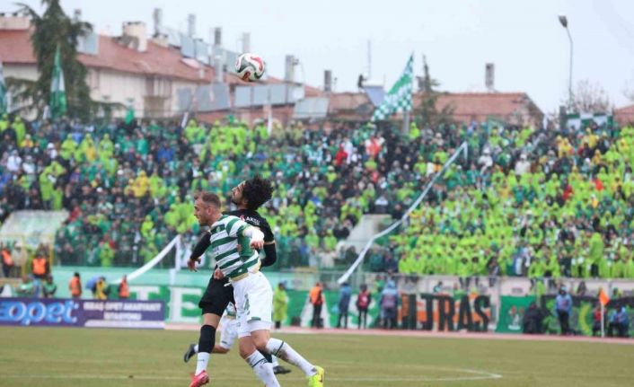 TFF 2. Lig: Isparta 32 Spor: 1 - Bursaspor: 1