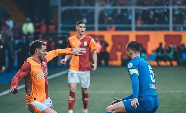 Trendyol Süper Lig: Çaykur Rizespor: 0 - Galatasaray: 1 (Maç devam ediyor)