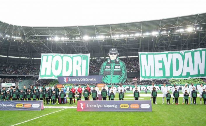 Trendyol Süper Lig: Kocaelispor: 0 - Beşiktaş: 0 (Maç devam ediyor)