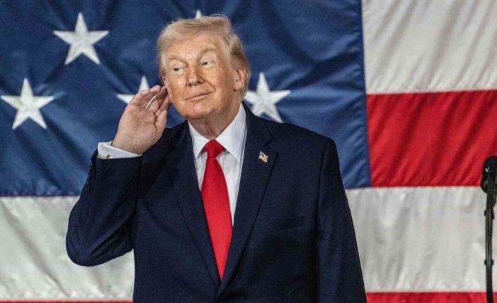 Trump: "İran bir anlaşma yapmamaya karar verirse, ABD’nin Diego Garcia’da bulunan havaalanını kullanması gerekebilir"