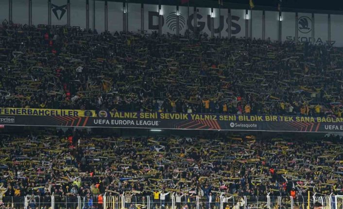 UEFA Avrupa Ligi: Fenerbahçe: 0 - Nottingham Forest: 0 (Maç devam ediyor)