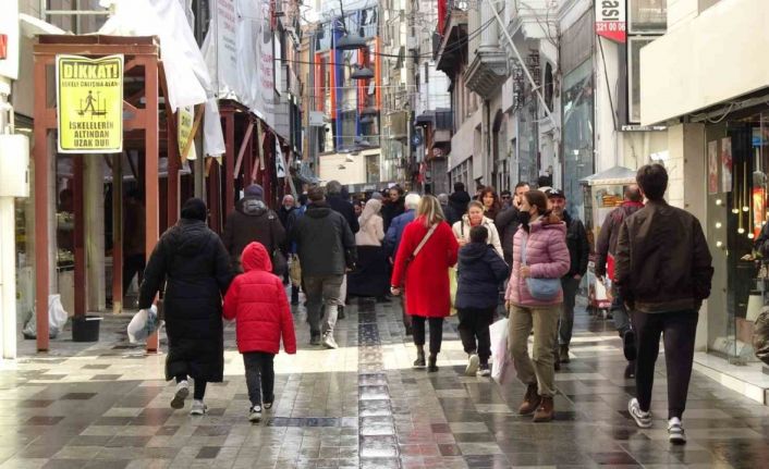 Uzmanlardan uyarı: "Griptir geçer" demeyin, risk grubunda zatürre tehlikesi bulunuyor