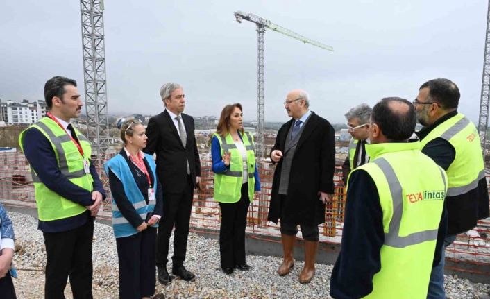 Vali Köşger, Denizli Acil Durum Hastanesi inşaatının son durumu hakkında bilgi aldı