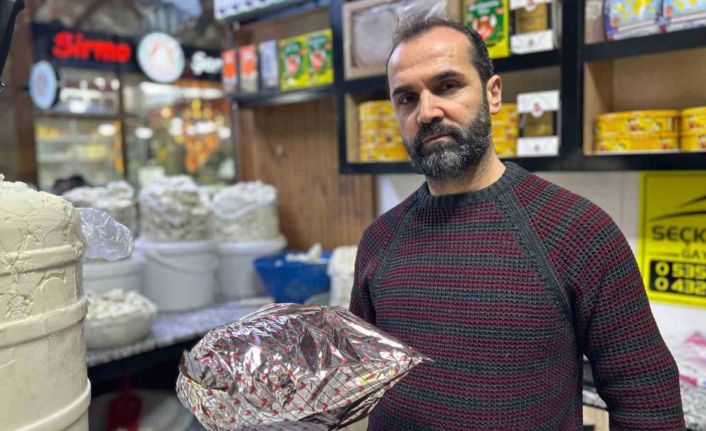 Van otlu peyniri hem sofralık hem hediyelik olarak tercih ediliyor