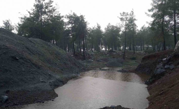 Yağışlı havayla birlikte su dolan çukura düşen 10 yaşındaki çocuk hayatını kaybetti