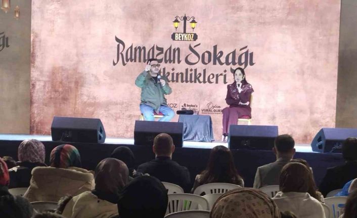 Yazar Hayati İnanç ve Prof. Dr. Oytun Erbaş Beykoz’da ’Ramazan Sokağı’ etkinliklerine konuk oldu