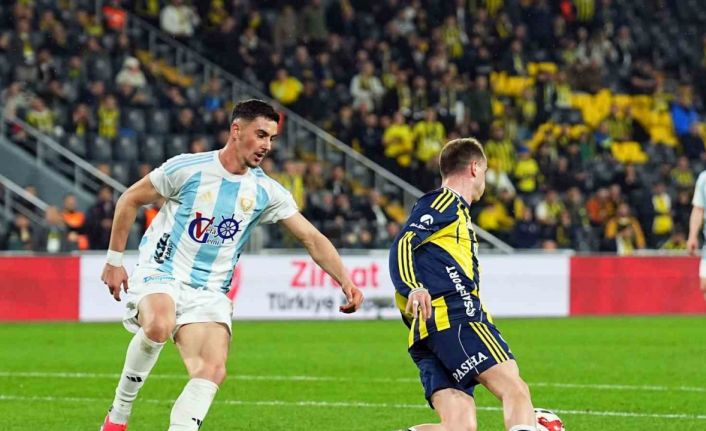 Ziraat Türkiye Kupası: Fenerbahçe: 0 - Erzurumspor FK: 1 (İlk yarı)