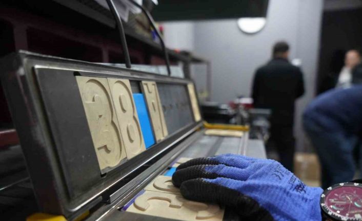 1 yıllık plaka 20 günde basıldı: Samsun’da 8 bin plaka değişti