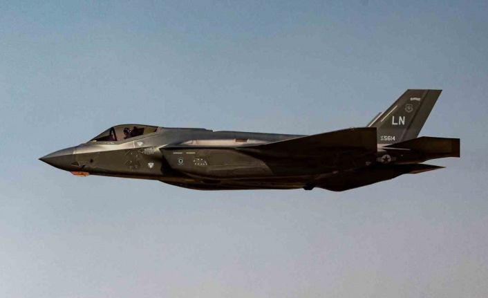 ABD’ye ait F-35 savaş uçağının İran saldırısında hasar aldığı iddiası