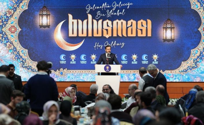 AK Parti’nin "Gelenekten Geleceğe İftarı"nda 400 usta sanatçı bir araya geldi